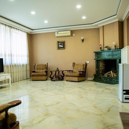 Midtown-Vera Tbilisi Ngoại thất bức ảnh