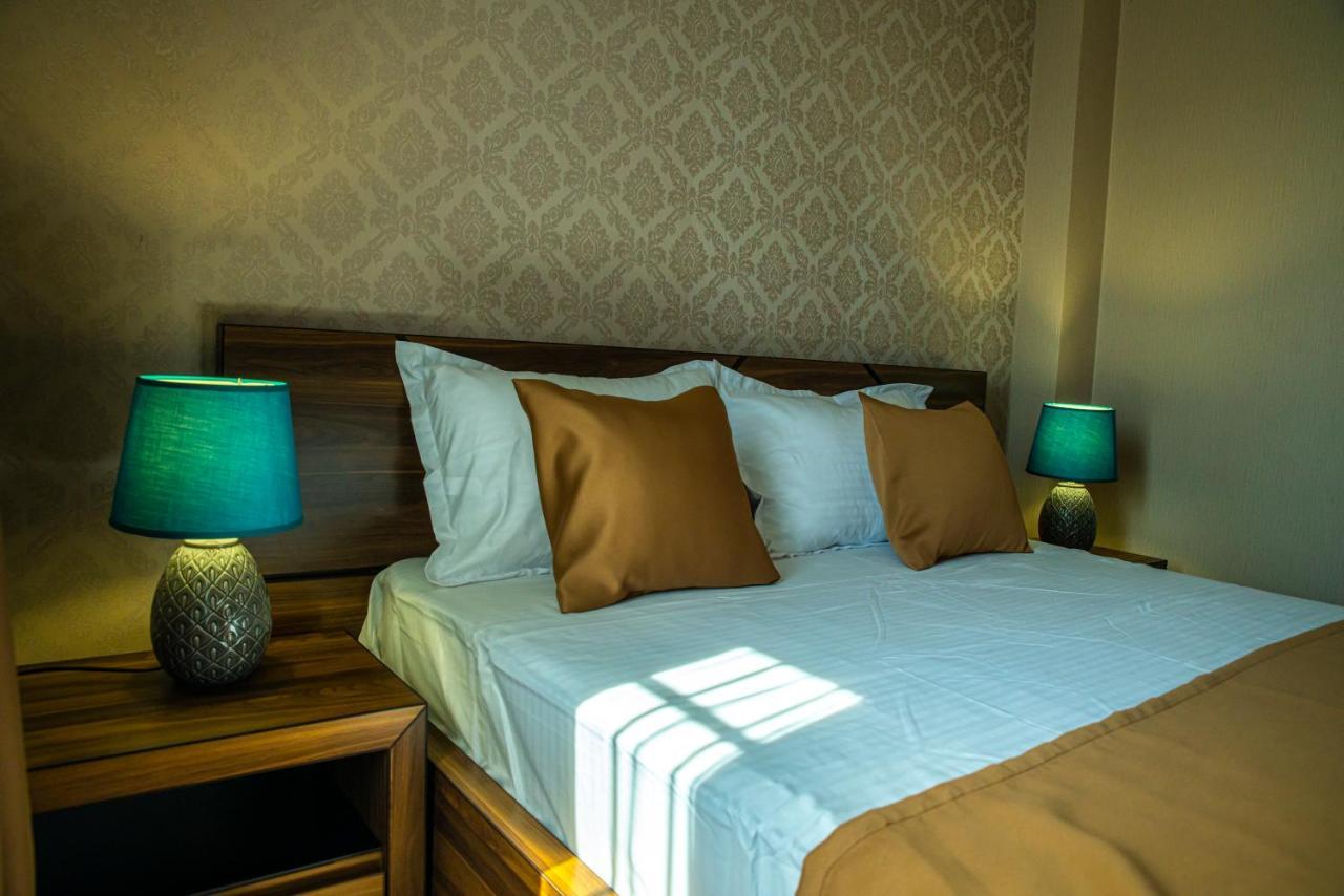 Midtown-Vera Tbilisi Ngoại thất bức ảnh