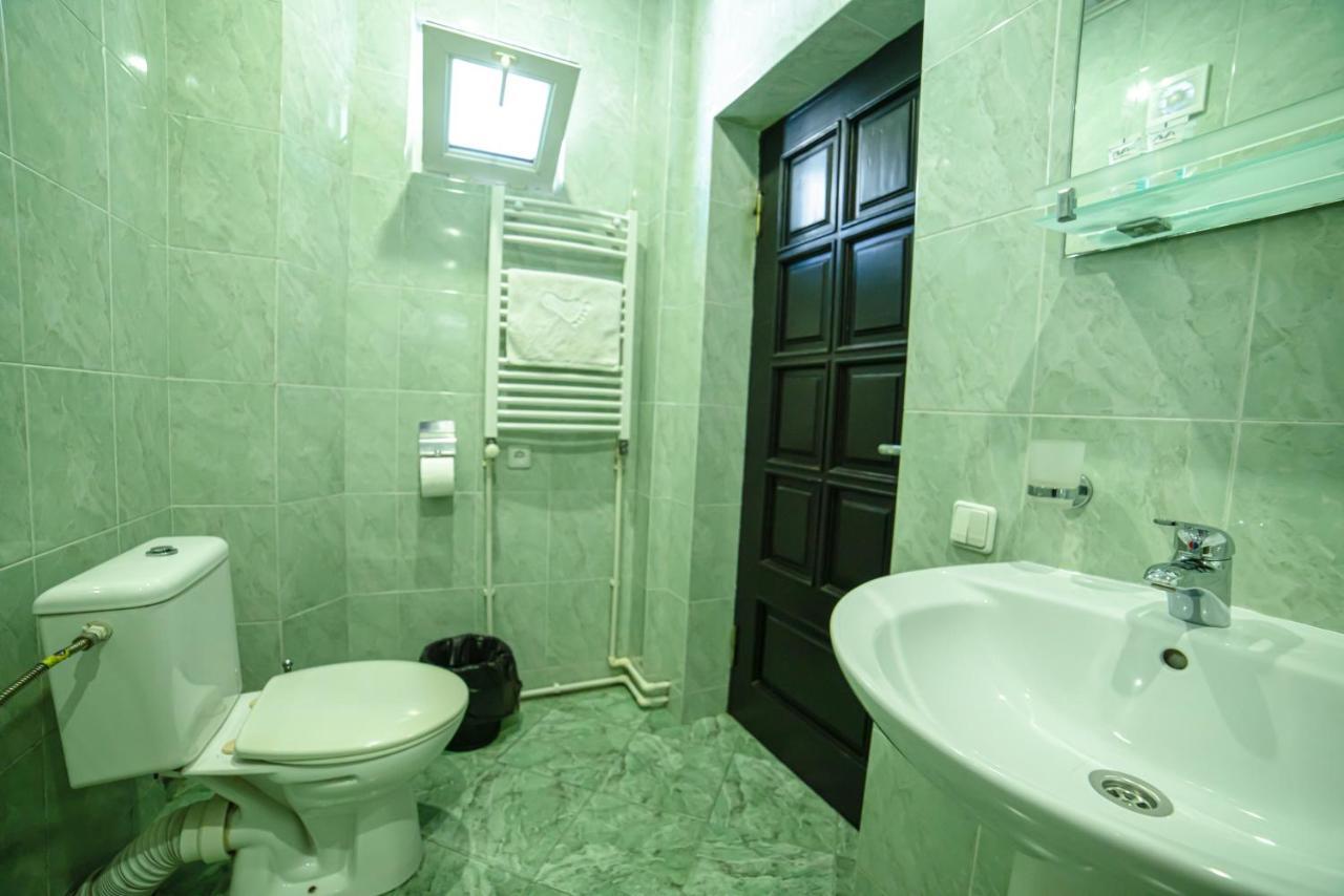Midtown-Vera Tbilisi Ngoại thất bức ảnh